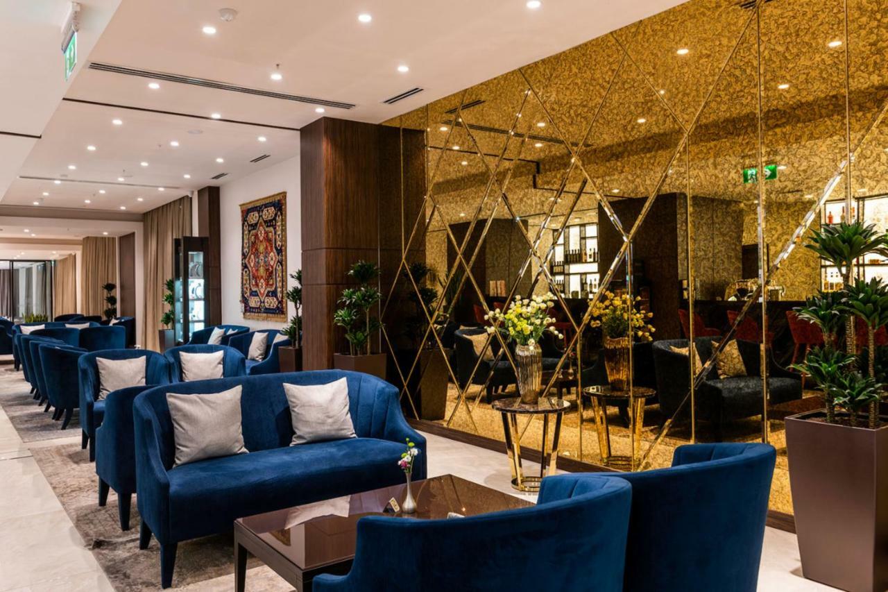 รามาดา โฮเต็ล แอนด์ สวีท บาย วินด์แฮม เยเรวัน Hotel เยเรวาน ภายนอก รูปภาพ